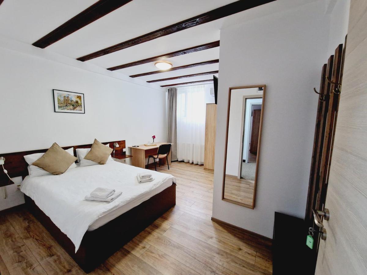 Confort Inn أوتوبين المظهر الخارجي الصورة