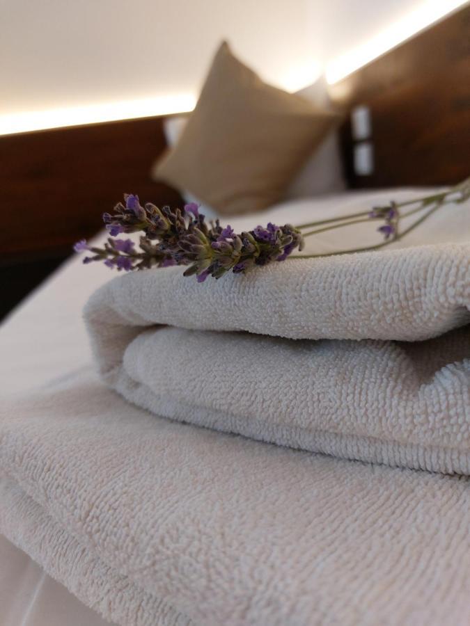 Confort Inn أوتوبين المظهر الخارجي الصورة