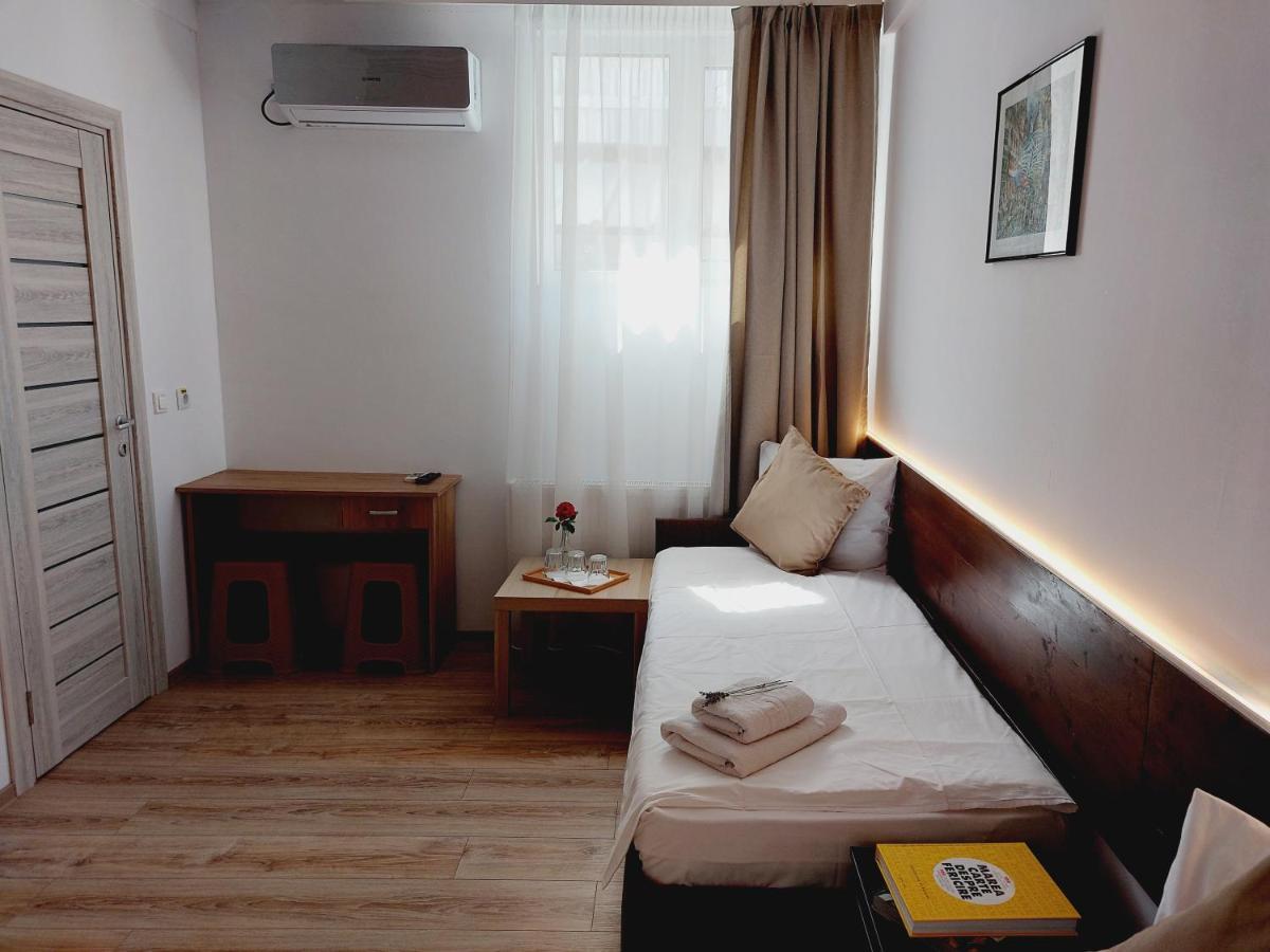 Confort Inn أوتوبين المظهر الخارجي الصورة